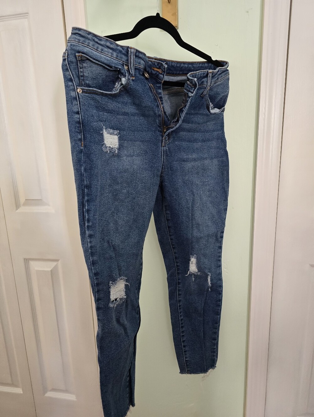 Women's Blue Denim Jeans - Fashion Nova Brand